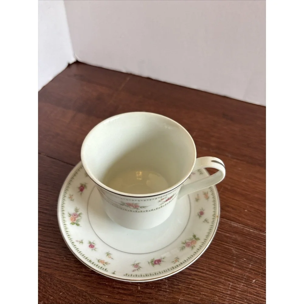 Abingdon China Tea Cup‎ Saucer Set Fine Porcelain Japan Excellent